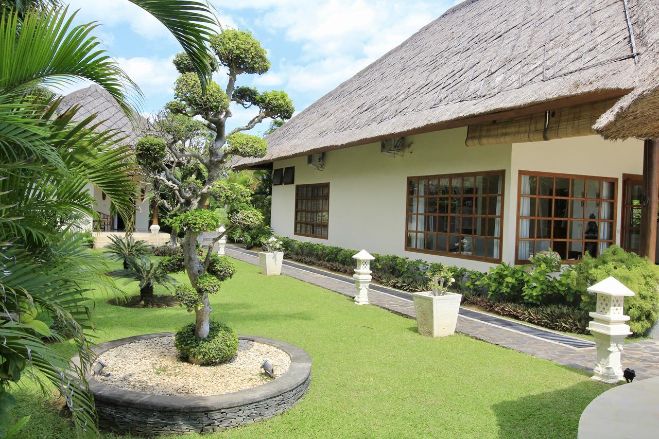 Villa Surgawi Lovina  Exterior photo